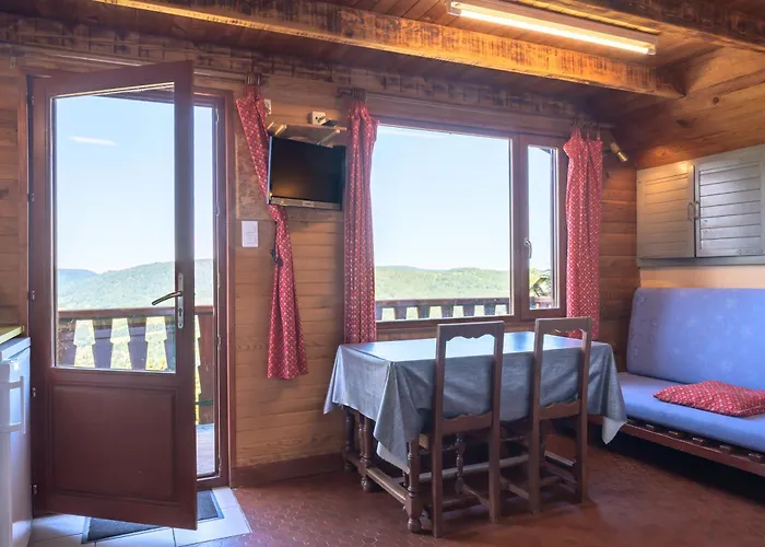 Les Moraines 8 勒索里