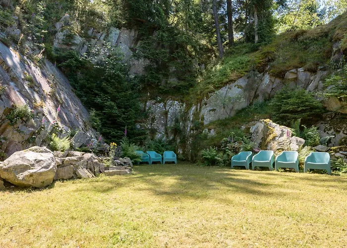 Les Moraines 8 * 勒索里